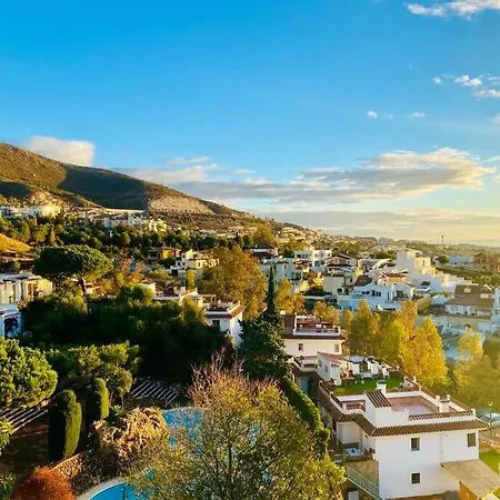 Apartmán 3 Bedroom Semi Detached With Stunning Views! Benalmádena