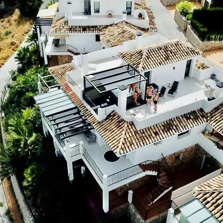 3 Bedroom Semi Detached With Stunning Views! Apartment Benalmadena